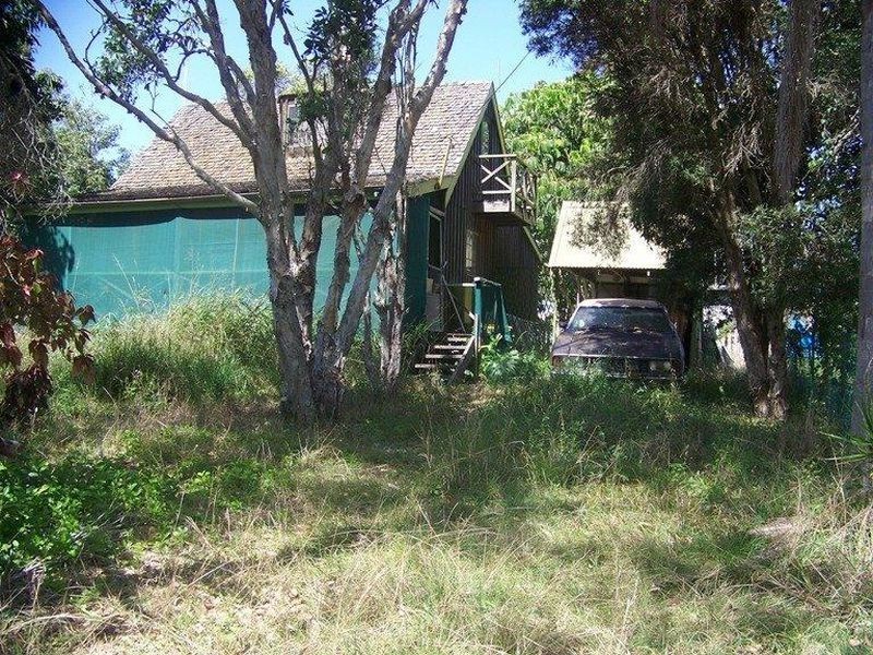 58 Pier Haven, Lamb Island QLD 4184