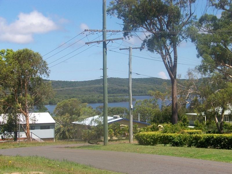 15 Cutter, Russell Island QLD 4184