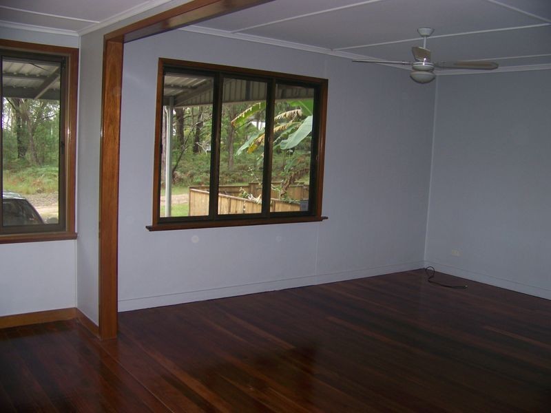 7 Abalone Ave, Russell Island QLD 4184