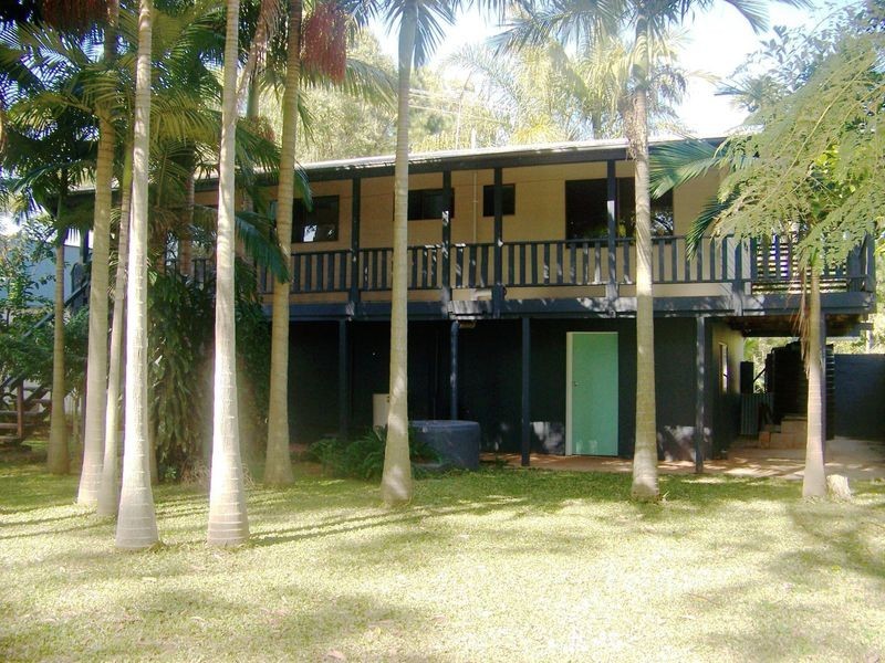 81 Kings Rd, Russell Island QLD 4184
