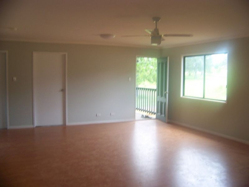 8 Baguette Street, Russell Island QLD 4184