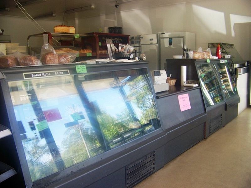 Shop 2 High Street, Russell Island QLD 4184