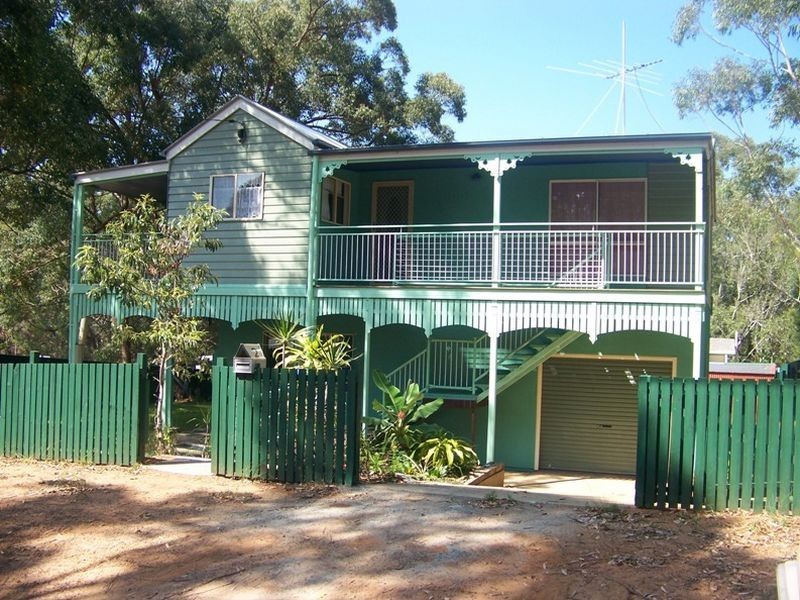 2 Bradman Street Downstairs Flat, Russell Island QLD 4184