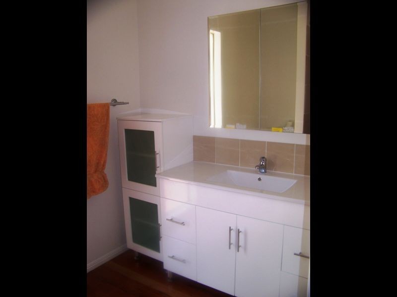 22 Rossi Av, Russell Island QLD 4184