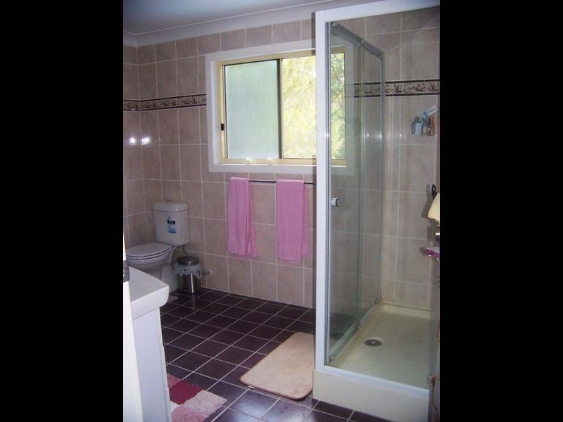 5 Penn St, Russell Island QLD 4184