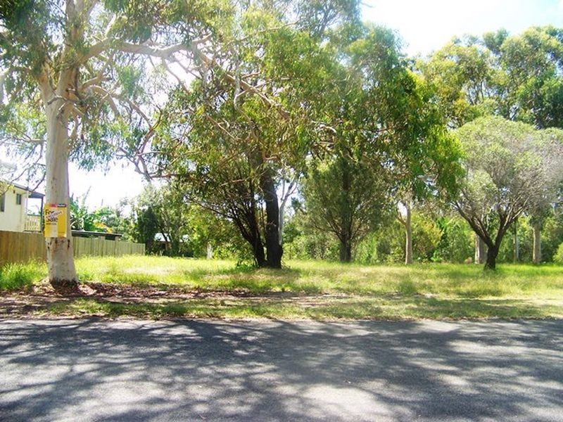 26 Guthrie St, Russell Island QLD 4184