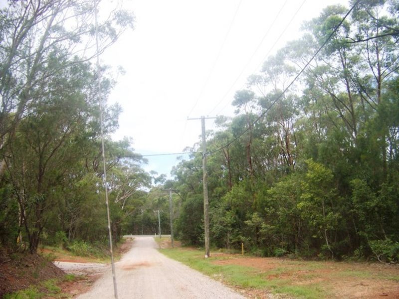 14 Hemp Hill Rd, Russell Island QLD 4184