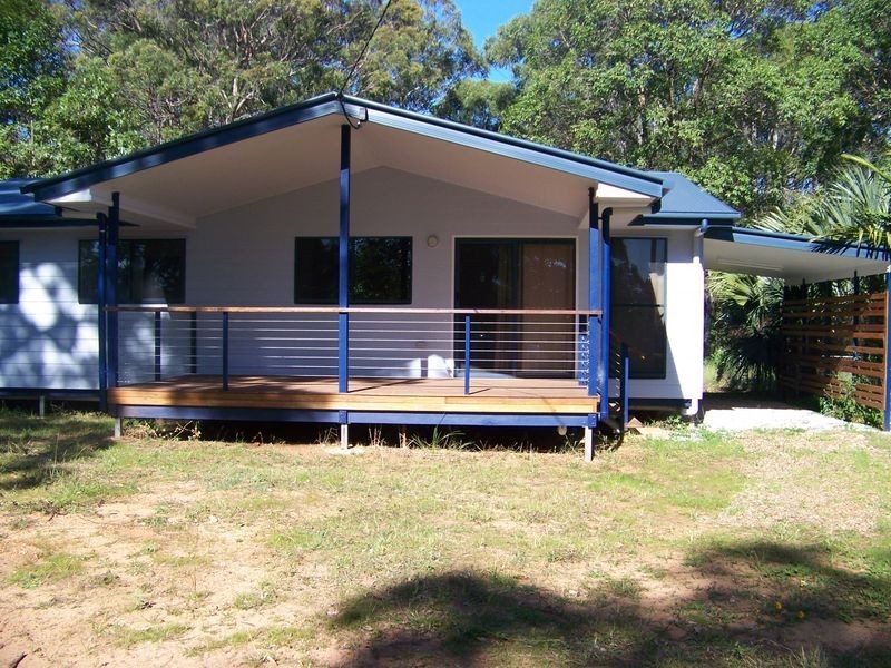 8 Taylor Street, Russell Island QLD 4184