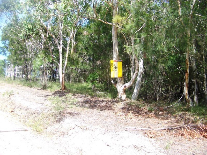 68 Highland Ridge Rd, Russell Island QLD 4184