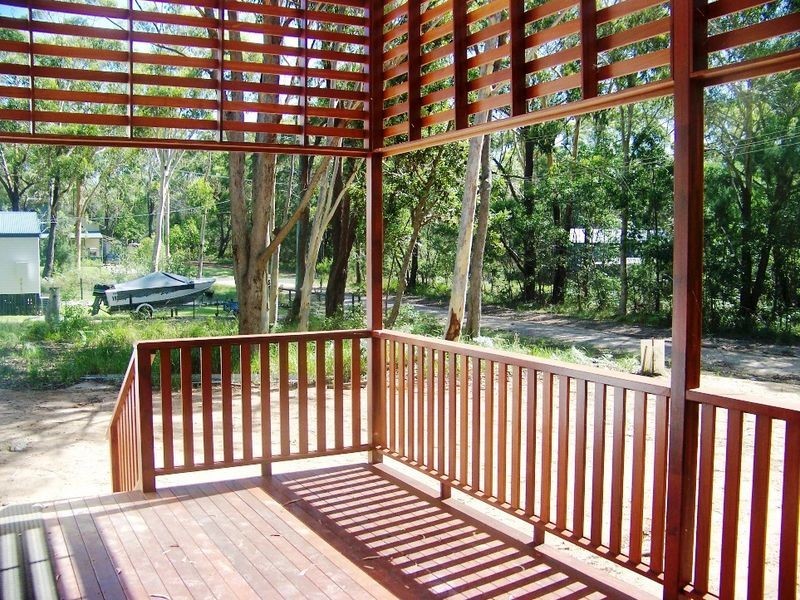 3 Forest Hill Rd, Russell Island QLD 4184