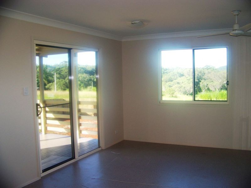 2 Elm Street, Russell Island QLD 4184