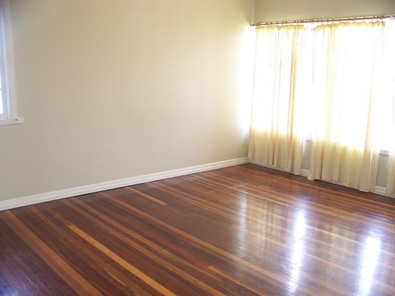 17 Tenanne Street, Russell Island QLD 4184