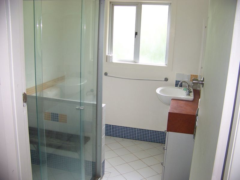 17 Tenanne Street, Russell Island QLD 4184