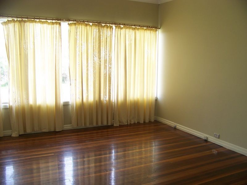 17 Tenanne Street, Russell Island QLD 4184