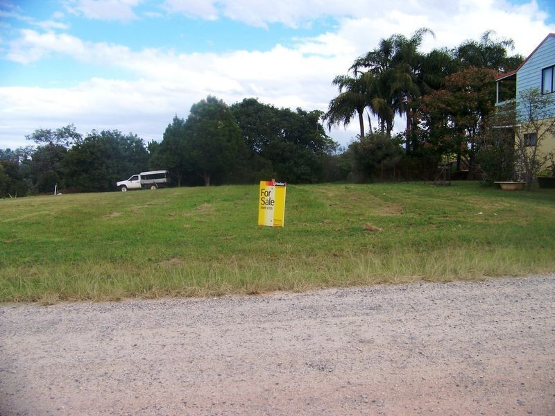 8 Highland St, Russell Island QLD 4184