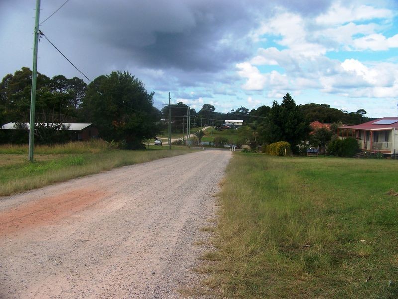 8 Highland St, Russell Island QLD 4184