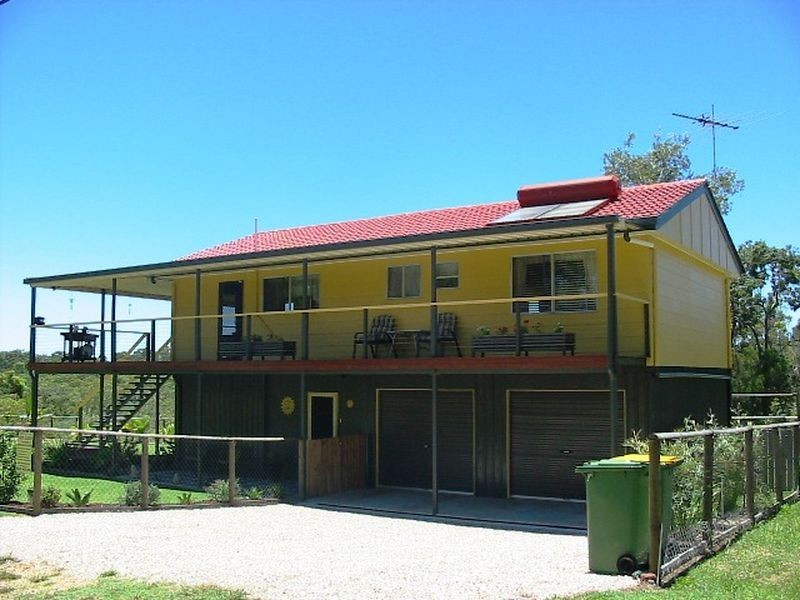 37 Wilma Cres, Russell Island QLD 4184