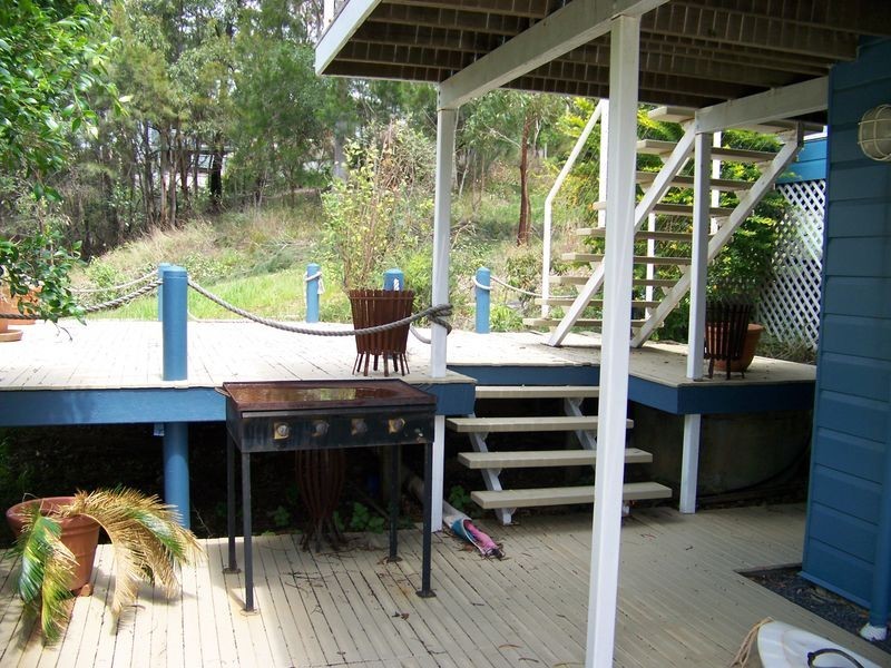 101 Wahine Drive, Russell Island QLD 4184