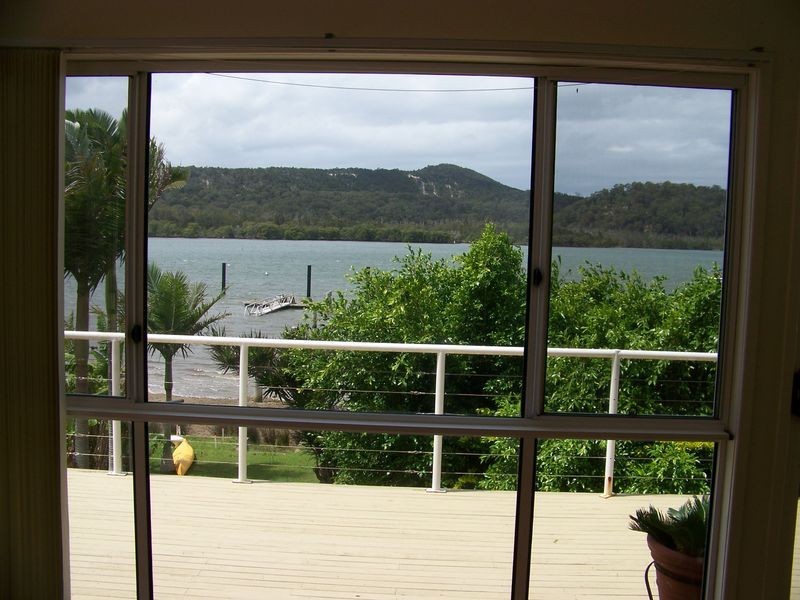 101 Wahine Drive, Russell Island QLD 4184