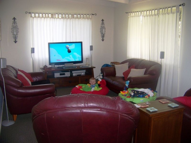 18-20 Guthrie St, Russell Island QLD 4184