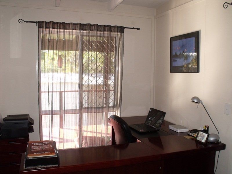 18-20 Guthrie St, Russell Island QLD 4184