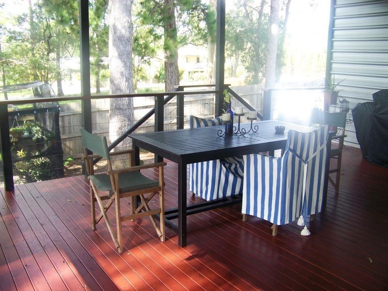 18-20 Guthrie St, Russell Island QLD 4184