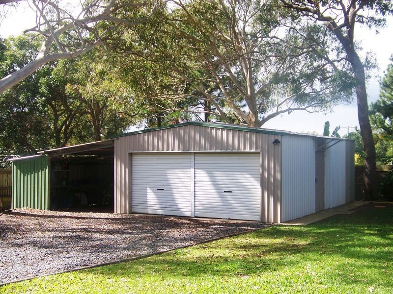 18-20 Guthrie St, Russell Island QLD 4184