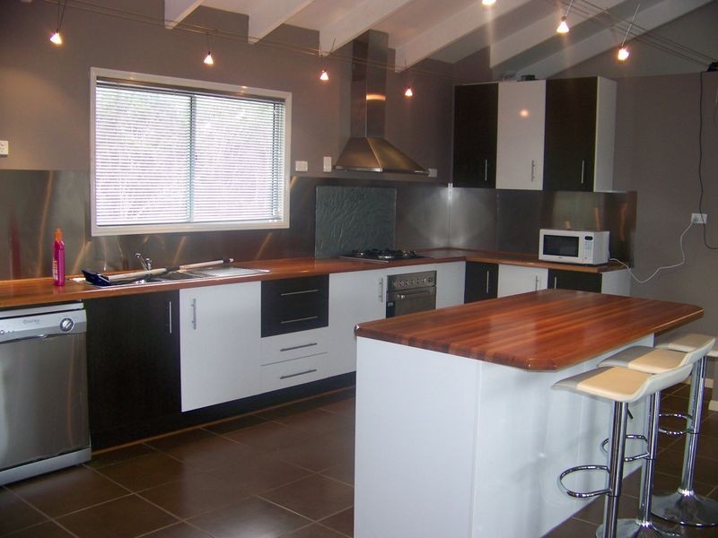 74 Highland Ridge Rd, Russell Island QLD 4184