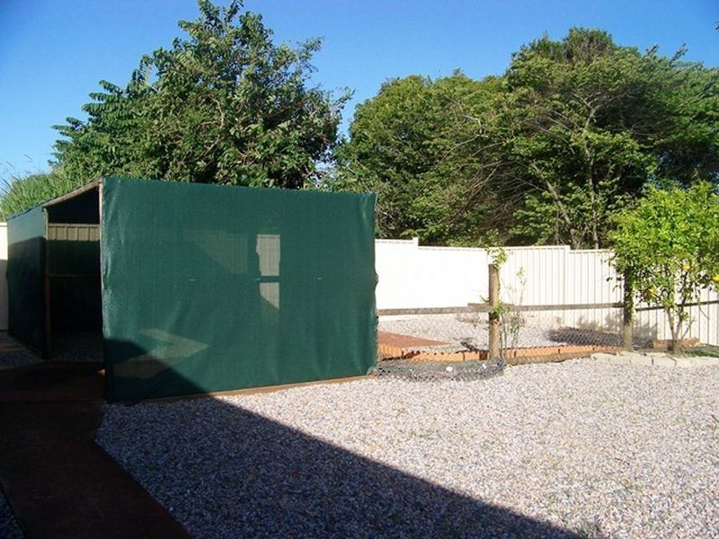 18 Highland St, Russell Island QLD 4184