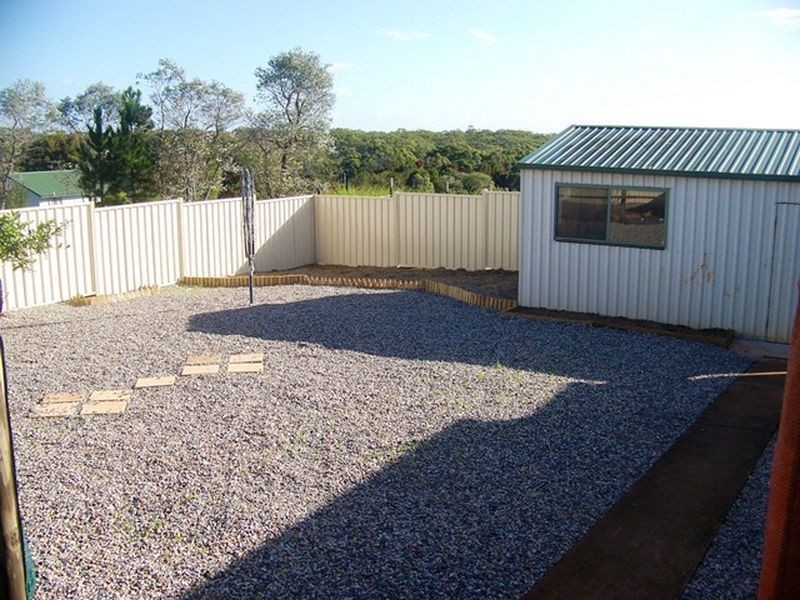 18 Highland St, Russell Island QLD 4184