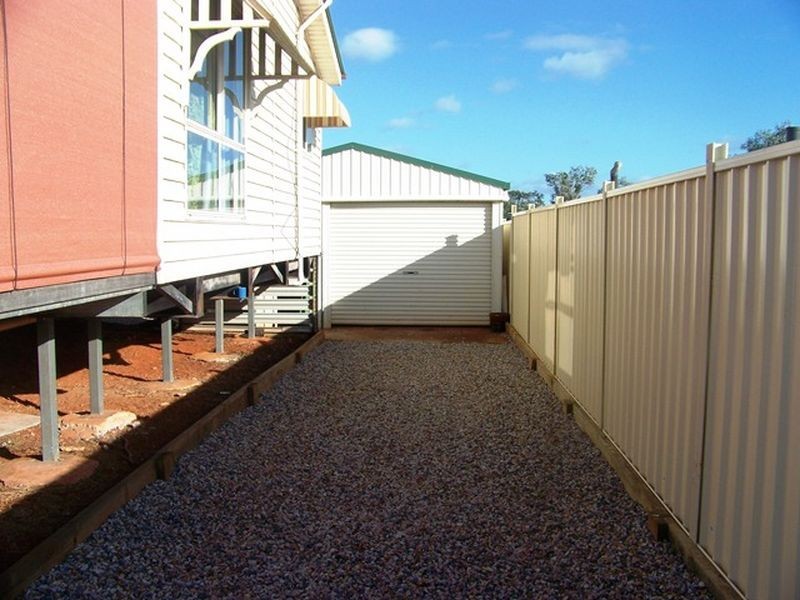 18 Highland St, Russell Island QLD 4184