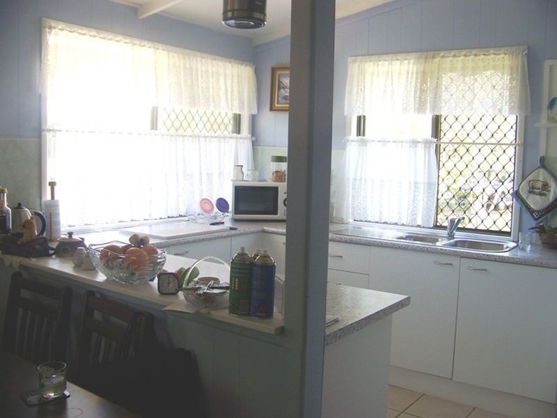 78 South End Rd, Russell Island QLD 4184