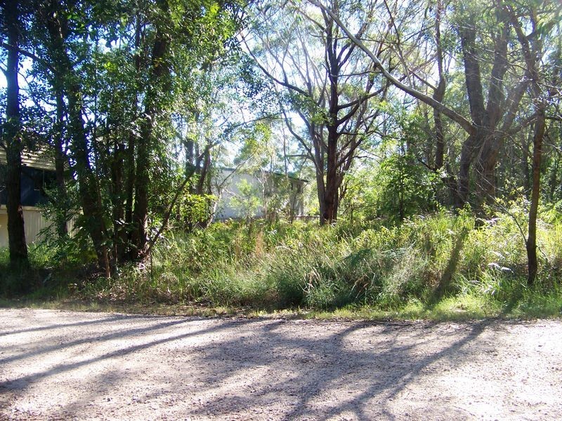 69 Fenton Rd, Russell Island QLD 4184
