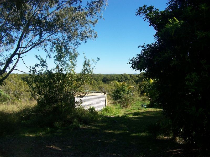 150 Palm Beach Rd, Russell Island QLD 4184