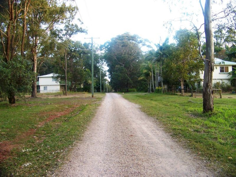 4 Pookanah St, Russell Island QLD 4184
