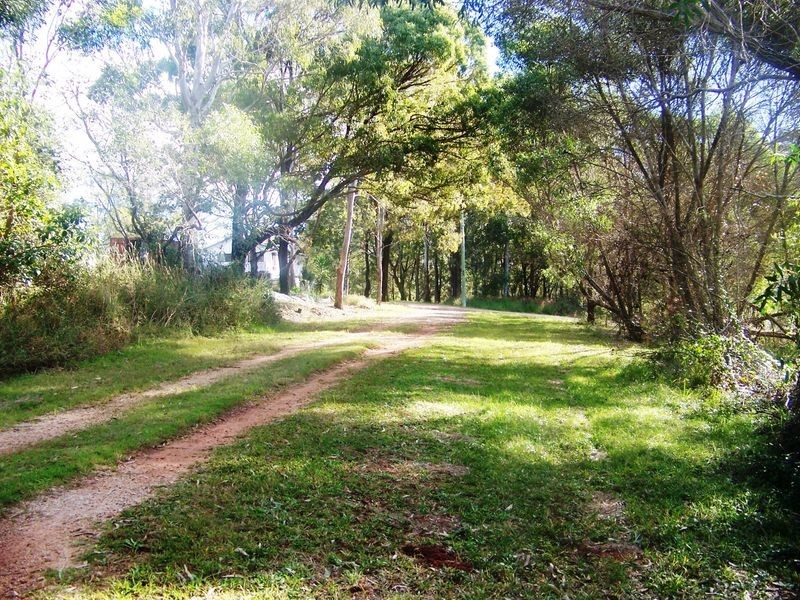 6 Peronne Ave, Russell Island QLD 4184