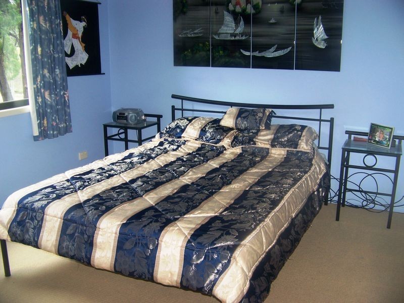 14 Seaview St, Russell Island QLD 4184