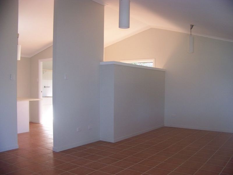 3 Murray Cres, Russell Island QLD 4184