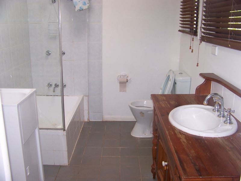 28 Titala Street, Russell Island QLD 4184