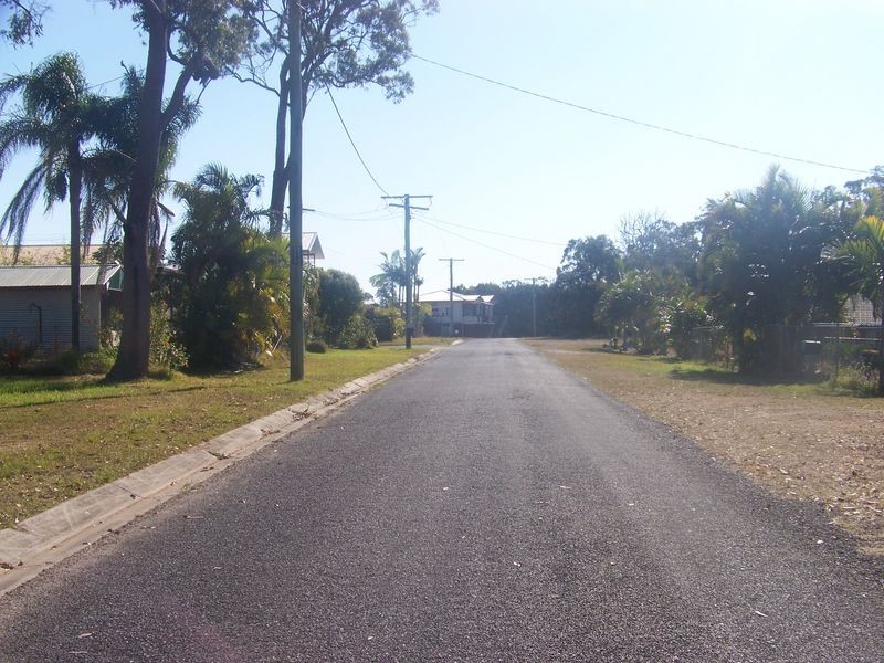 32 Bay Dve, Russell Island QLD 4184
