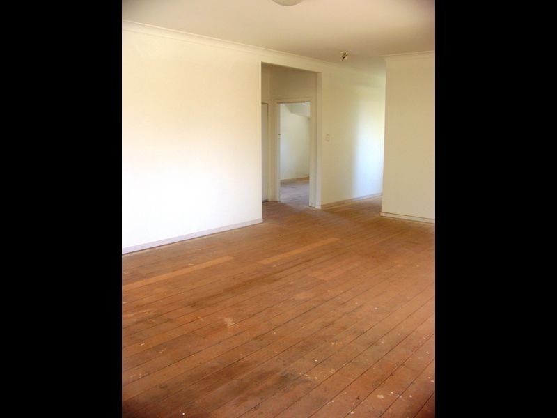 27 Banksia St, Russell Island QLD 4184