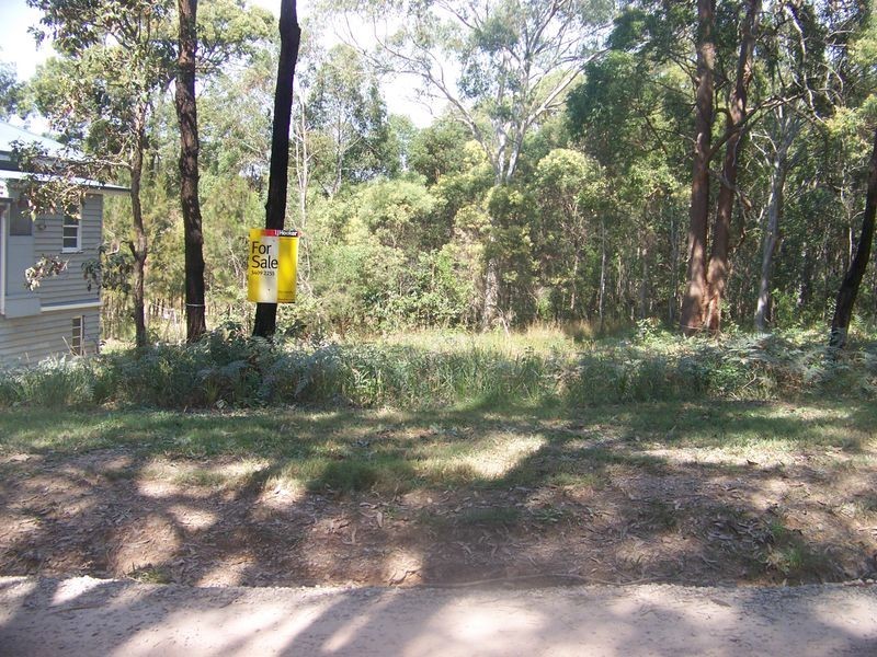 24 Murray Cres, Russell Island QLD 4184