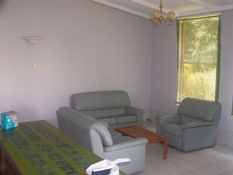 15 Cambridge Rd, Russell Island QLD 4184