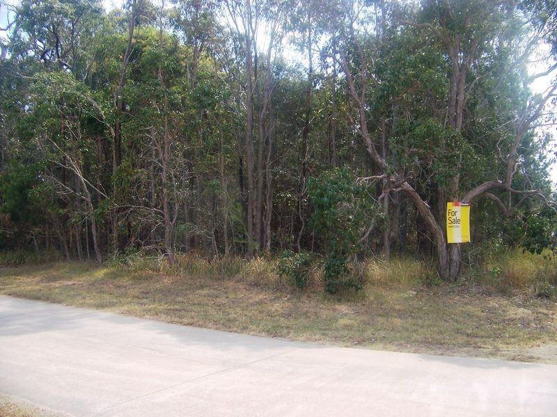 17 Bay Dve, Russell Island QLD 4184