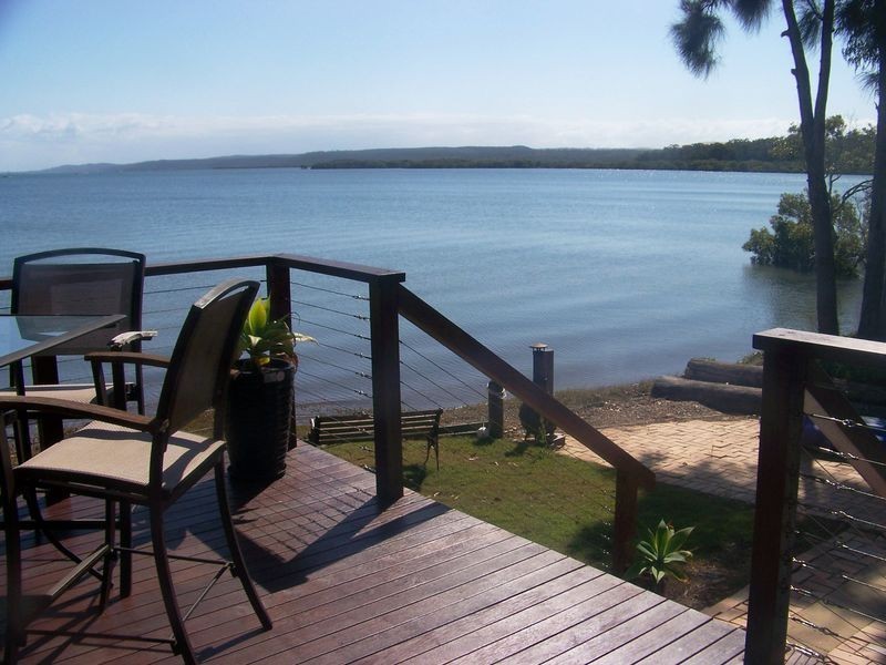 53 Bay Dve, Russell Island QLD 4184