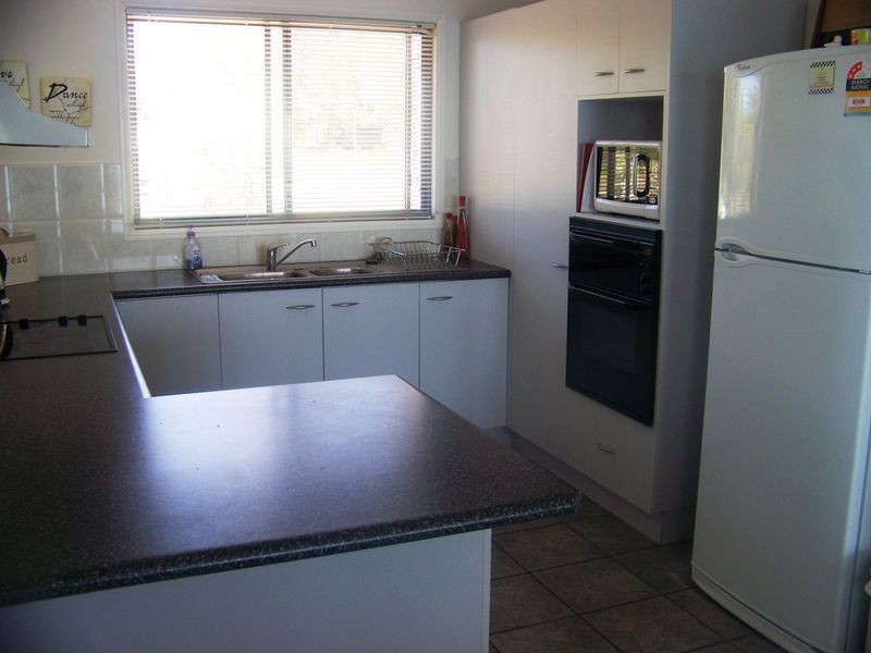 53 Bay Dve, Russell Island QLD 4184