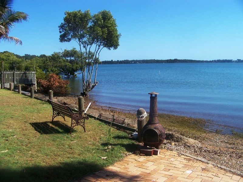 53 Bay Dve, Russell Island QLD 4184