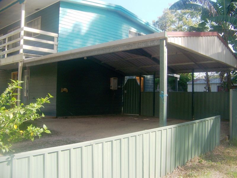 18 Main View Rd, Russell Island QLD 4184