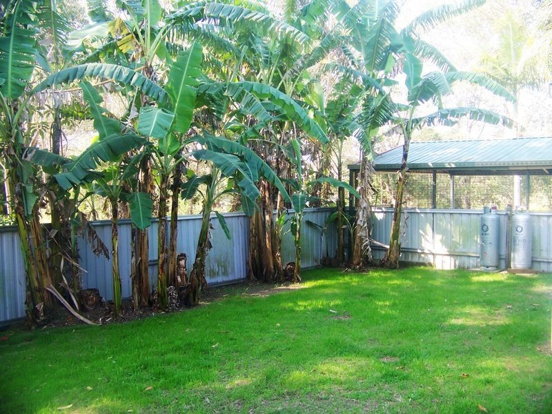 18 Main View Rd, Russell Island QLD 4184