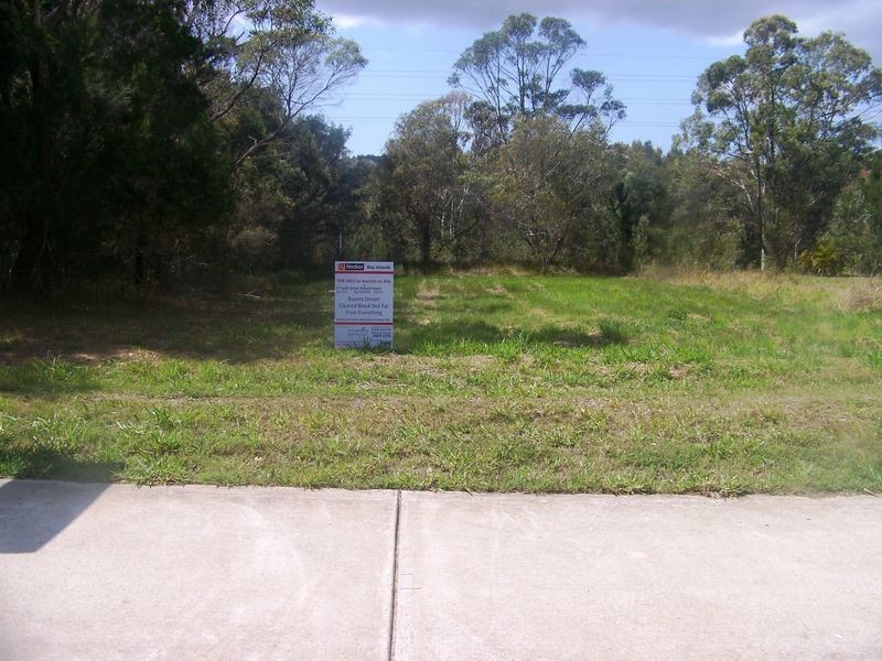 17 Yacht St, Russell Island QLD 4184